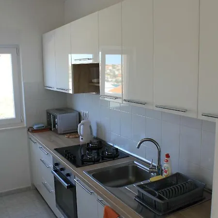 Apartment Mina