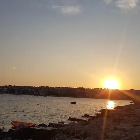 Mina Appartamento Okrug Gornji